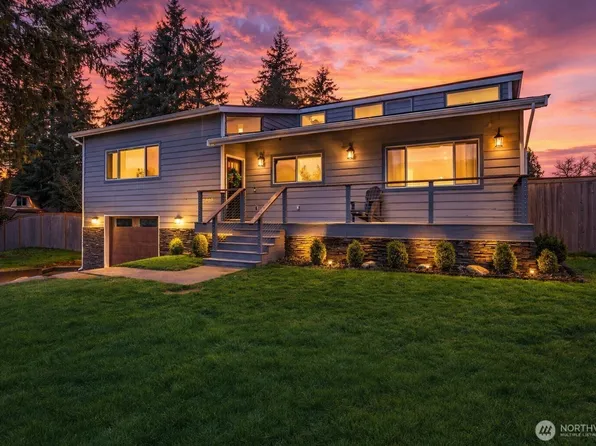 21015 30th Street Ct E, Lake Tapps, WA 98391