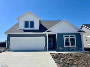 5104 Mira Way W, West Fargo, ND