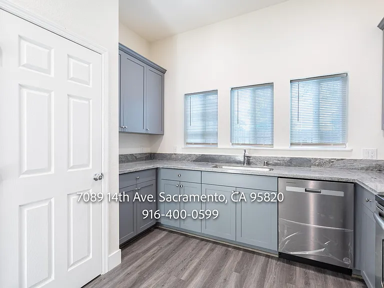 7089 14th Ave — Photo 5