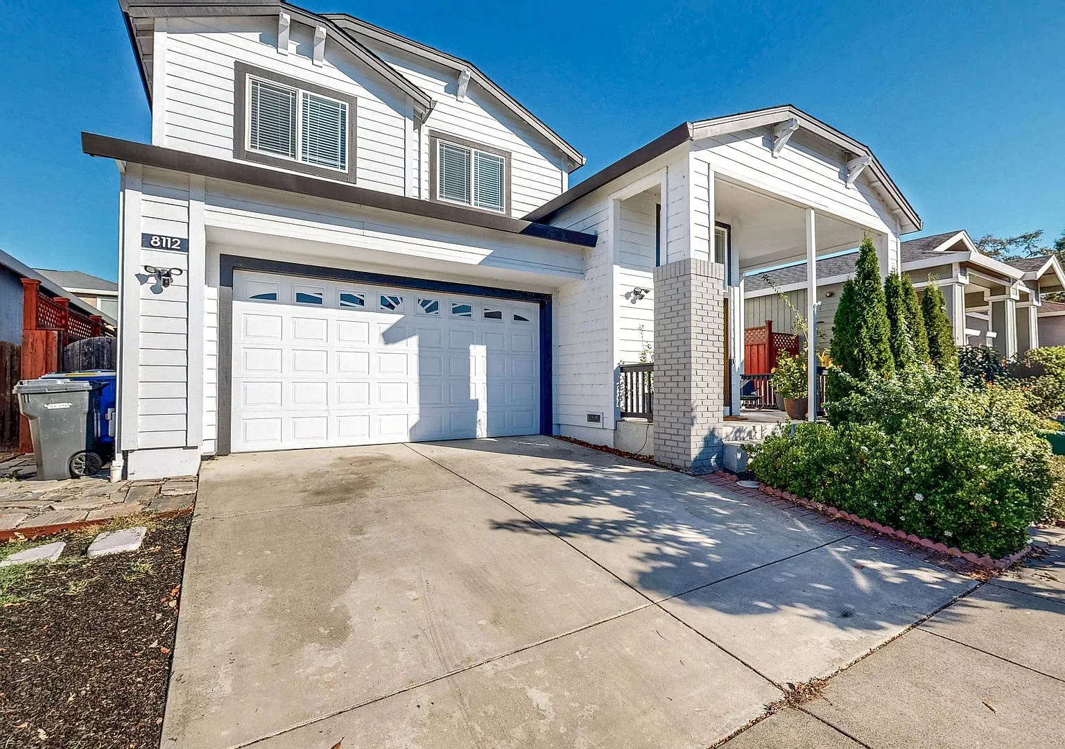 Wine Country Property Management Presents a Rare Four Bedroom Three Bathroom Fully Furnished Wind... — Photo 3