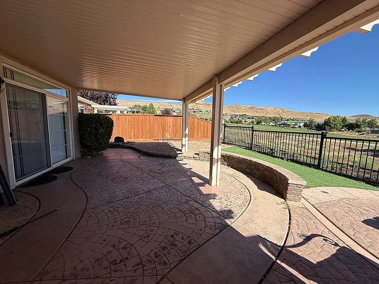 2365 Anqua Dr — Photo 24