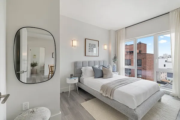 Rented by ERNY LLC | media 20