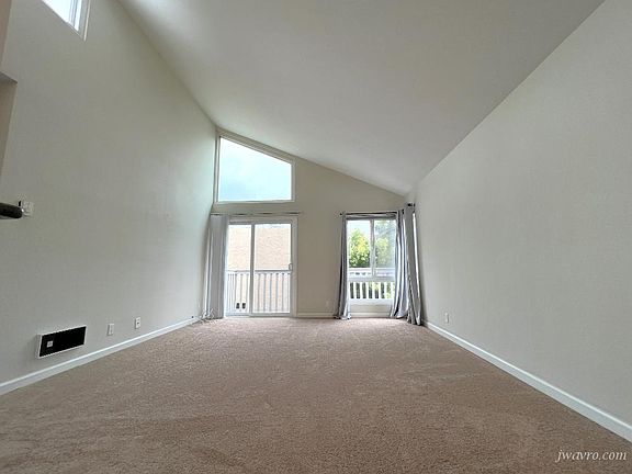 2nd image of 1403 Oxford St APT 3