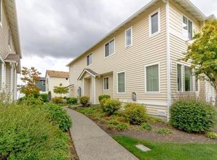 2010 Garry Oaks Ave UNIT C, Dupont, WA 98327