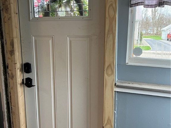 4th image of 27 Bader Ave