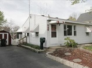 536 E Hammond St, Otsego, MI 49078