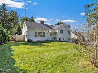 20 Bayside Ter, Riverside, CT 06878
