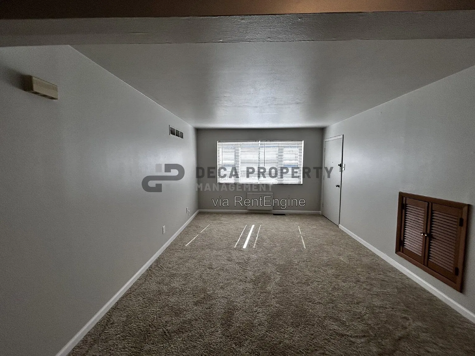 2 bed, 1.0 bath, 880 sqft, $1,050 — Photo 3