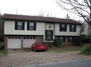 1920 War Eagle Dr, North Little Rock, AR 72116