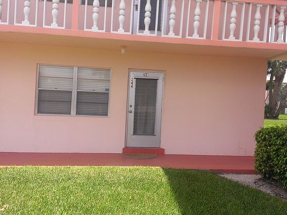 ground floor, corner unit