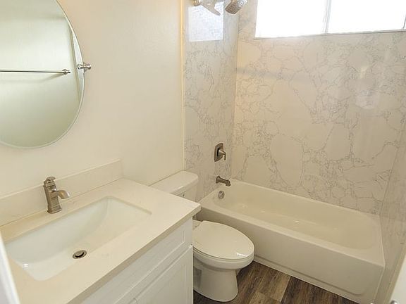 5th image of 12240 Pacific Ave #10625590