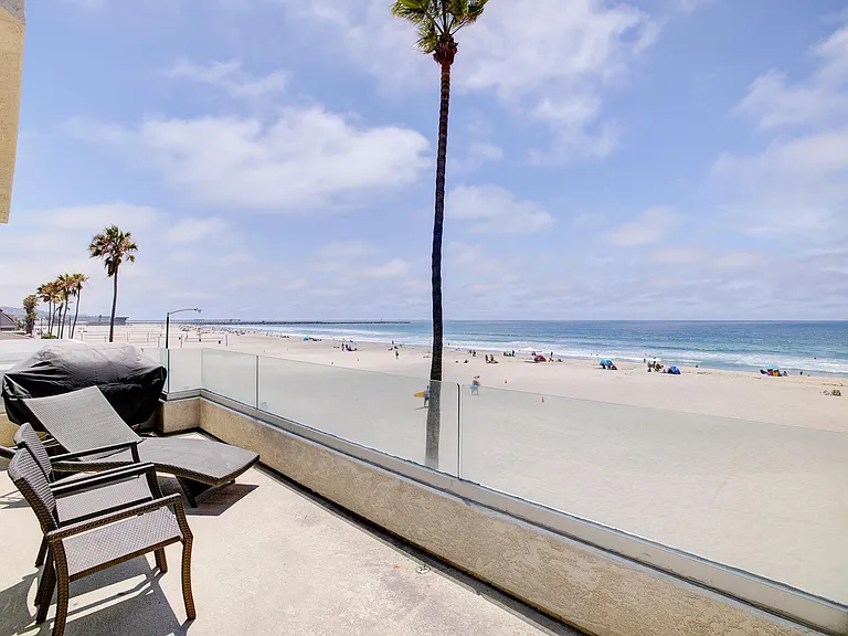 2911 Ocean Front Walk — Photo 25