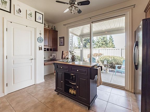 4th image of 2987 Coopers Hawk Loop