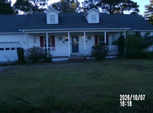 104 Goldie Ln, Beulaville, NC 28518