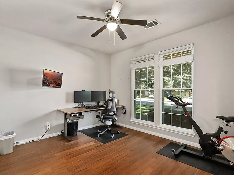 18121 Whitewater Cv — Photo 15