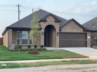 10605 Table Bluff St, Aubrey, TX 76227