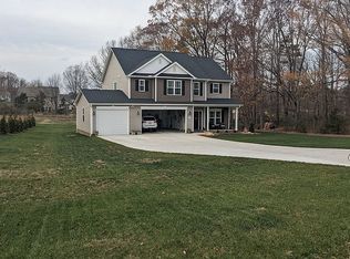 633 Butternut Ln, Matthews, NC 28104