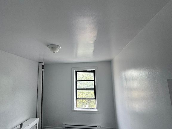 4th image of 85 Bruce Ave APT 3N