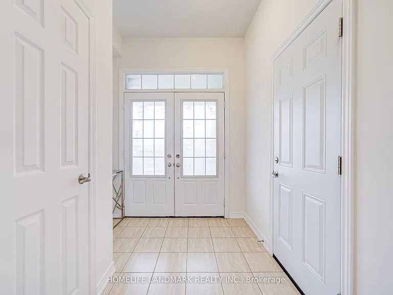 30 Garrardview St — Photo 4