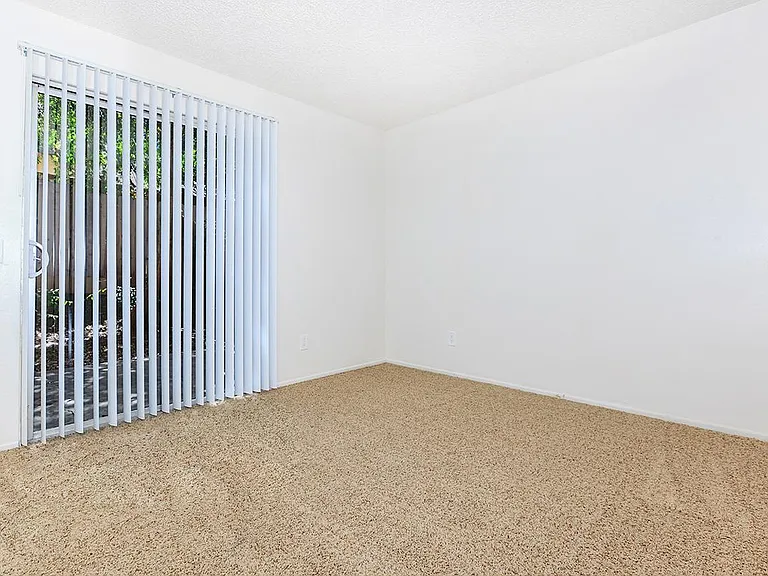 Peppertree Apartments — Photo 110