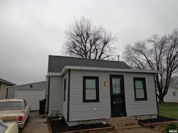 1723 N 17th St, Quincy, IL 62301