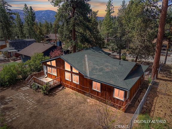 3rd image of 248 Whipple Dr