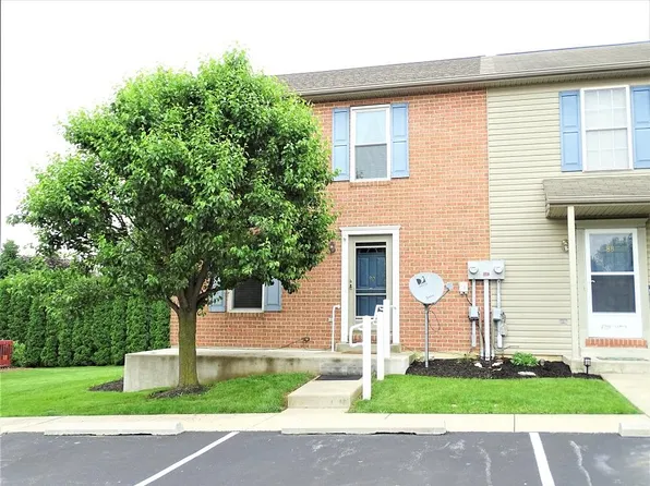 90 Battens Cir, Leola, PA 17540