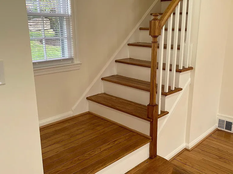 2924 Marshall St — Photo 13