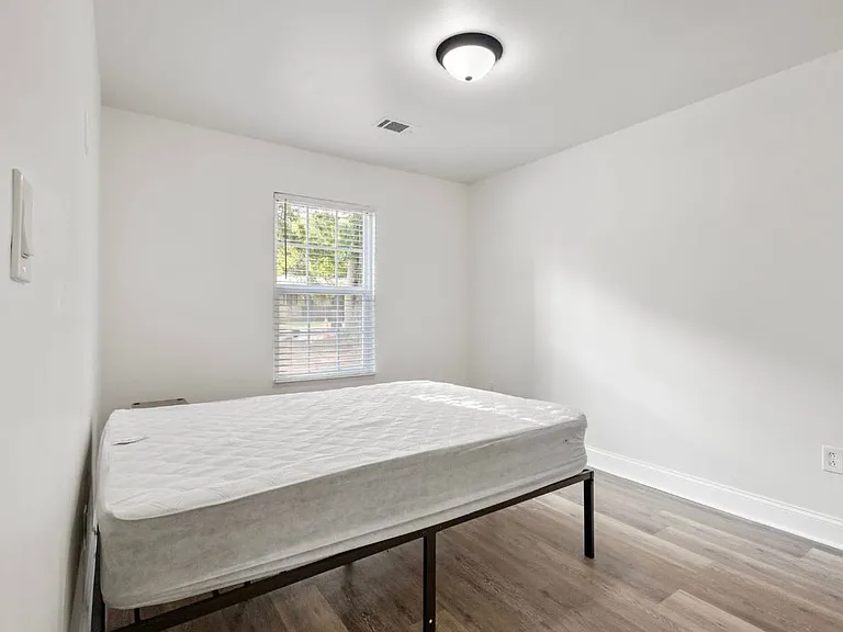 411 Boulevard St #3B — Photo 17