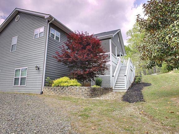 2nd image of 394 Crawford Rd