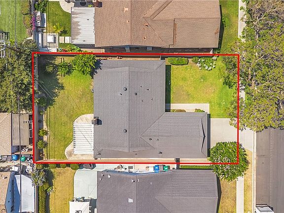3rd image of 2874 Heather Rd