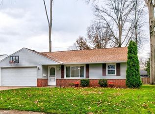 443 University Ave, Elyria, OH 44035