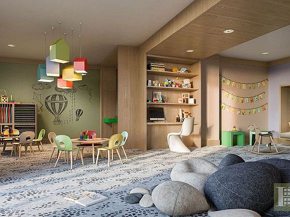 4th image of 2218 Jackson Ave #505