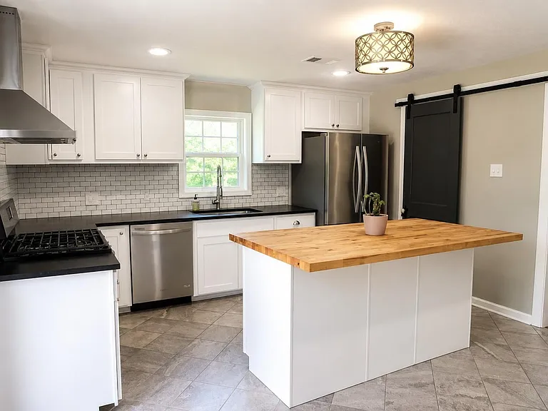 2329 N Berlin Rd — Photo 7