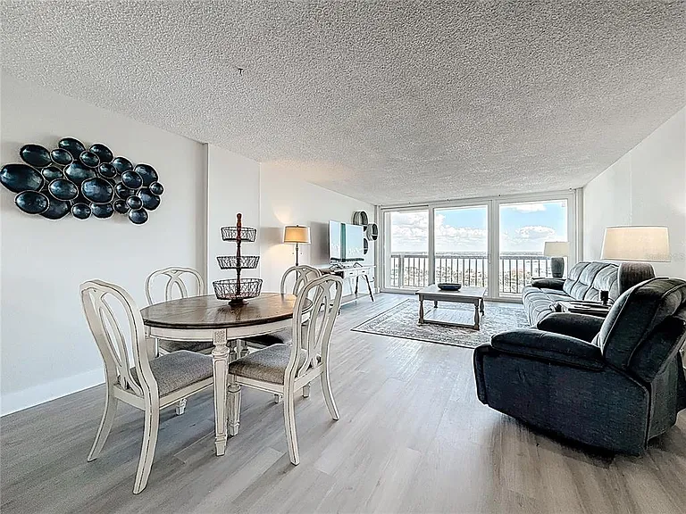 400 Island Way #1411 — Photo 15