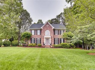 1018 Kendall Knoll Ct, Matthews, NC 28105
