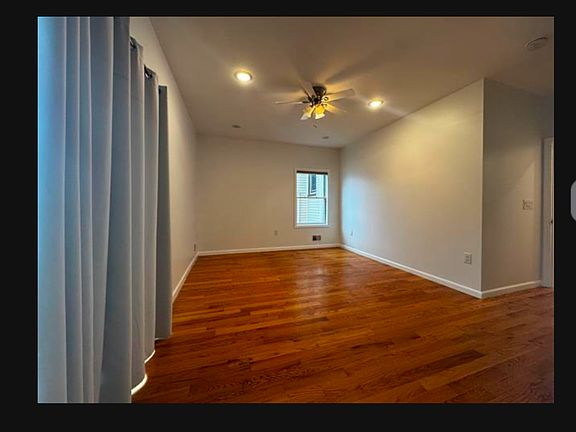 5th image of 134 Bostwick Ave