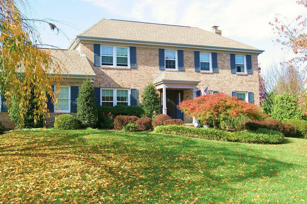 11 Running Brook Ln photo 1