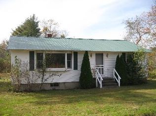 350 Fort Hill Rd, Gorham, ME 04038