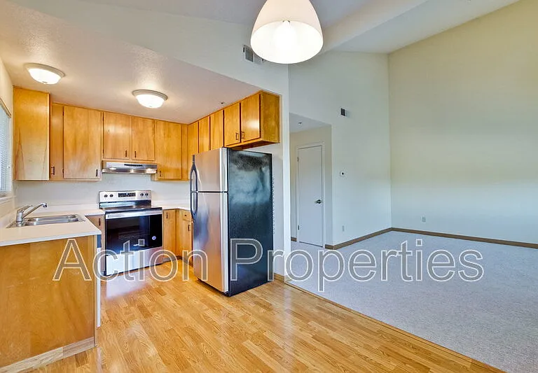 180 Albacore Ln — Photo 6