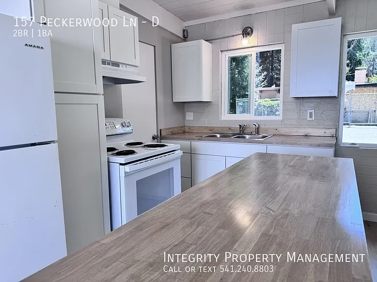 157 Peckerwood Ln #D — Photo 9