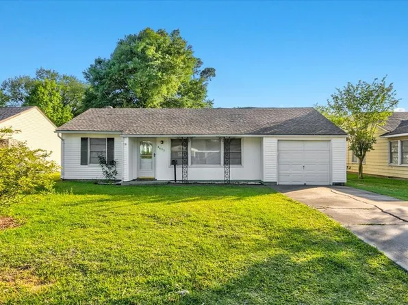 4633 Bellaire Ave, Groves, TX 77619