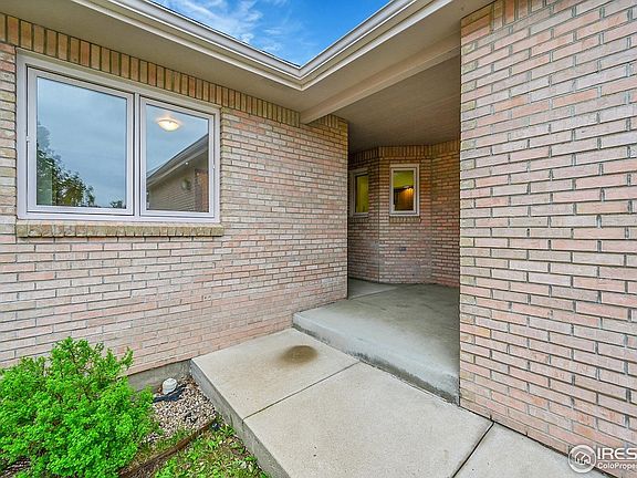 3rd image of 1648 Northbrook Dr
