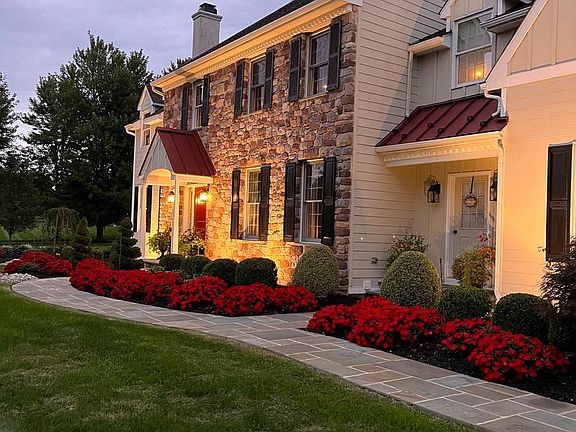 4th image of 1100 Pineville Rd