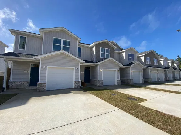 991 Skylark Rd, Mary Esther, FL 32569