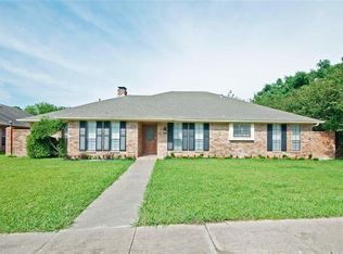 2509 Country Valley Rd, Garland, TX 75041