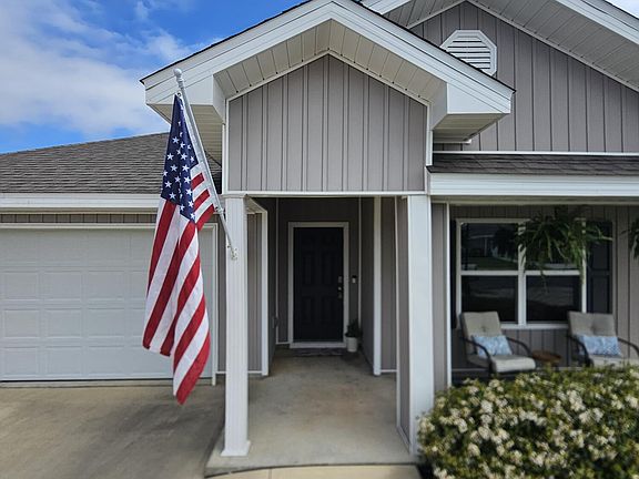 3rd image of 268 Ryder Ln