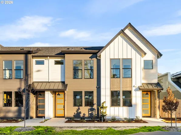 6213 NE Stanton St, Portland, OR 97213