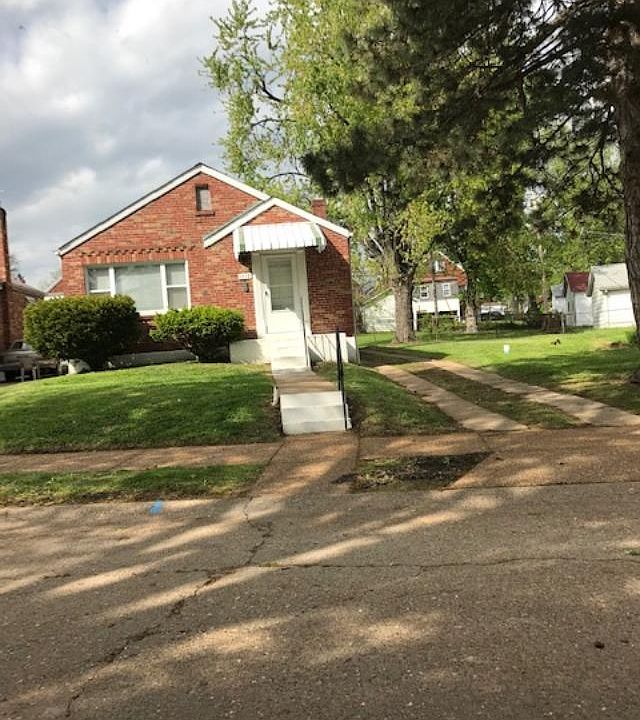 1517 ETON LANE