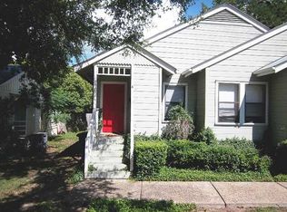 1004 Charlotte St #A, Austin, TX 78703